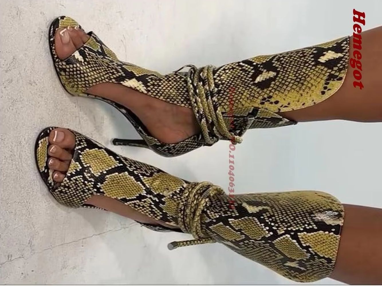 Yellow Snake Print Gladiator S - Women'S Shoes Yellow recension och pris