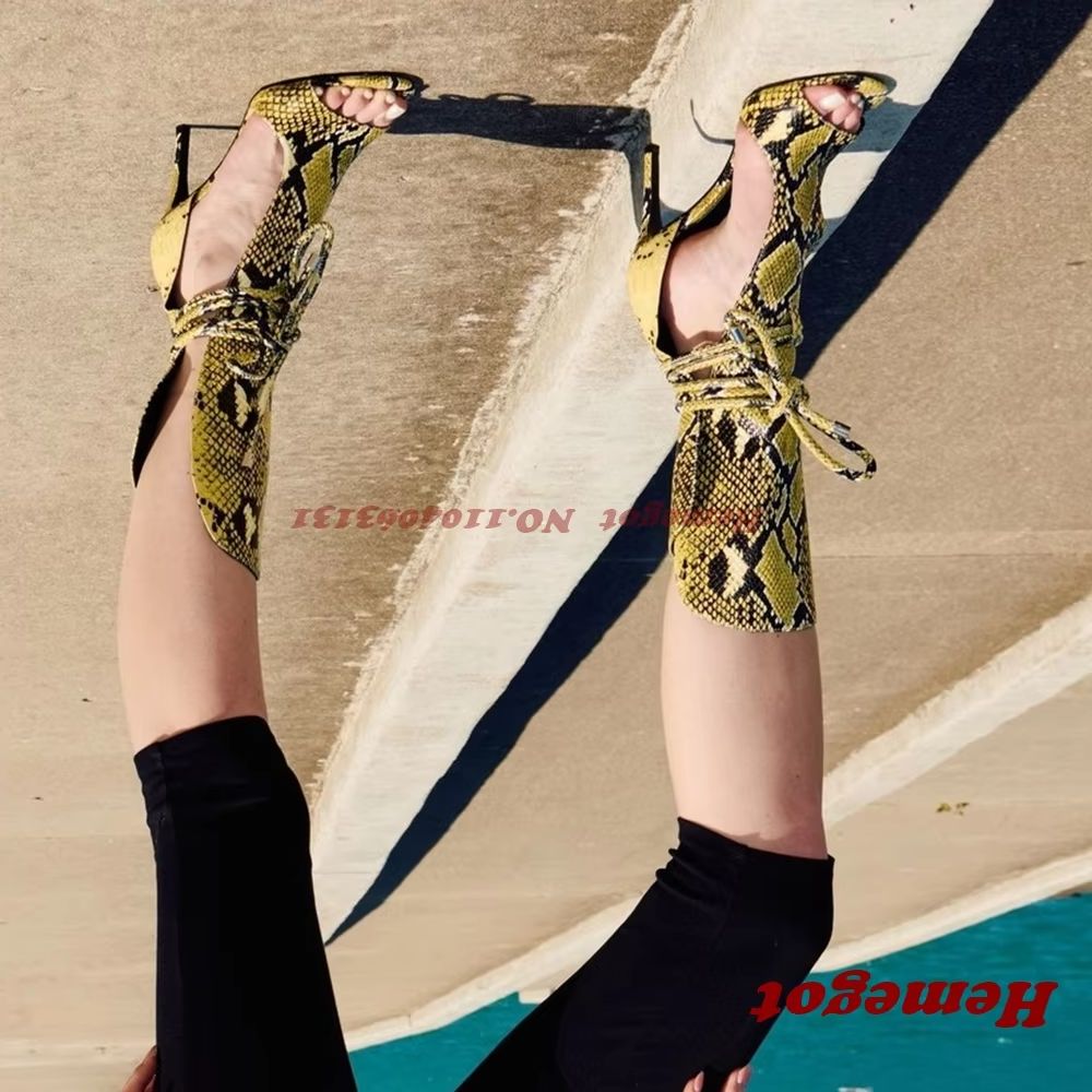 Yellow Snake Print Gladiator S - Women'S Shoes Yellow recension och pris